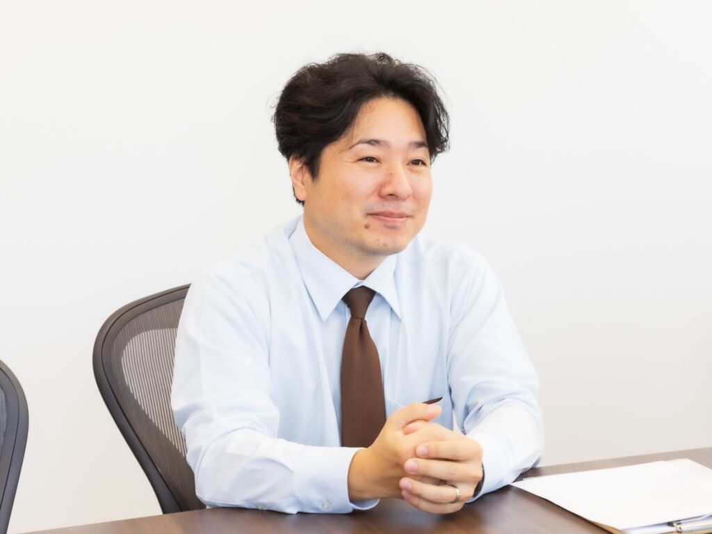 ①
