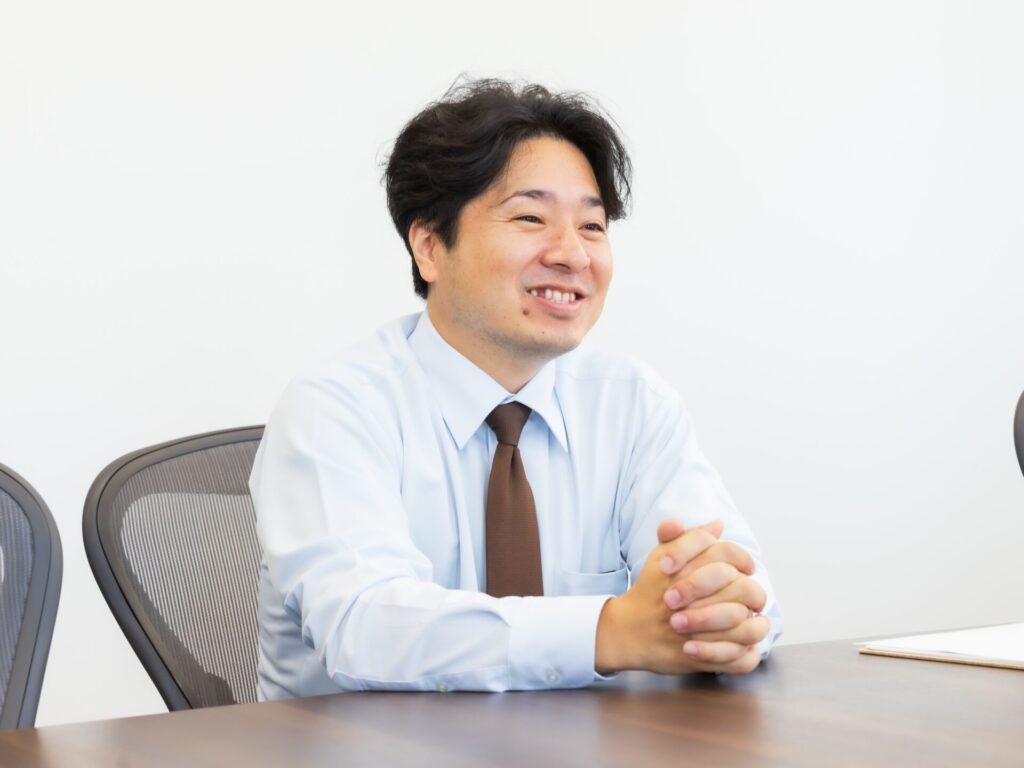 ②
